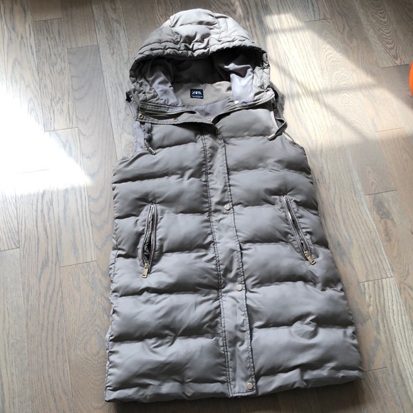 Zara Jackets & Blazers - Zara beige long puffer vest